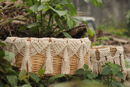 Square basket with macrame CHO